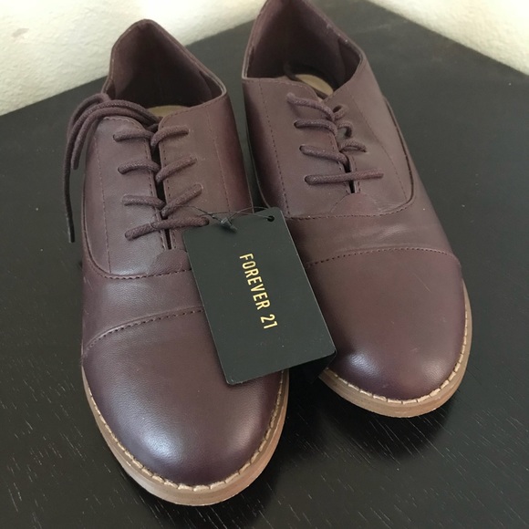 Forever 21 Shoes - Nwt Forever 21 plum purple oxfords size 8